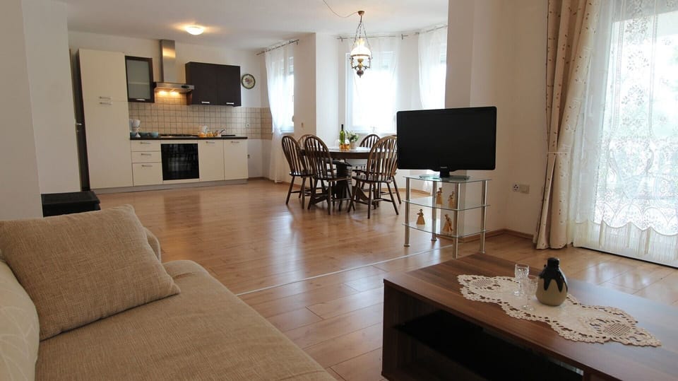 Kitchen and living room