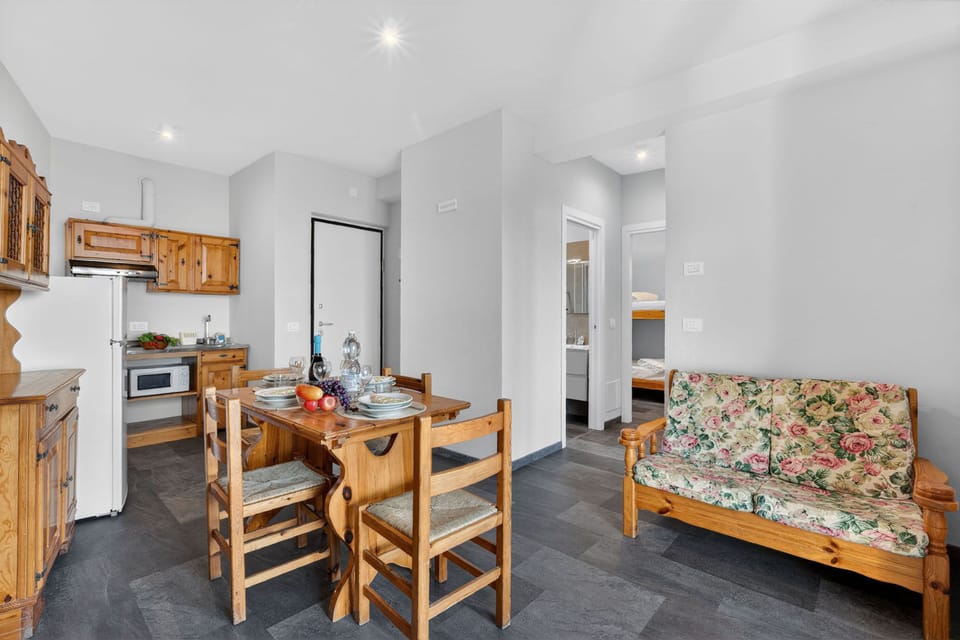 Kitchen and dining area