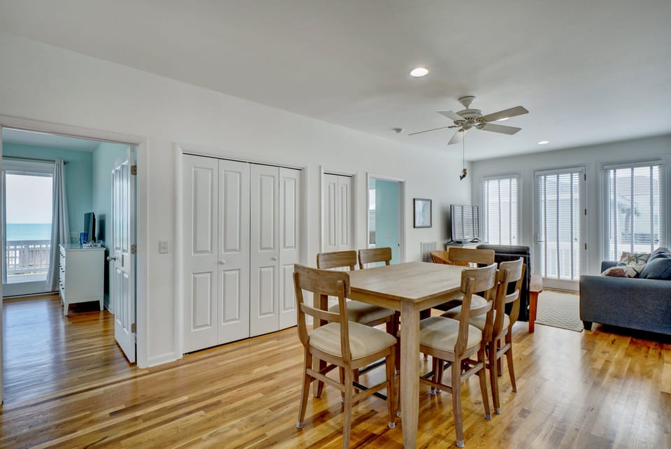 2nd Floor Gathering Room