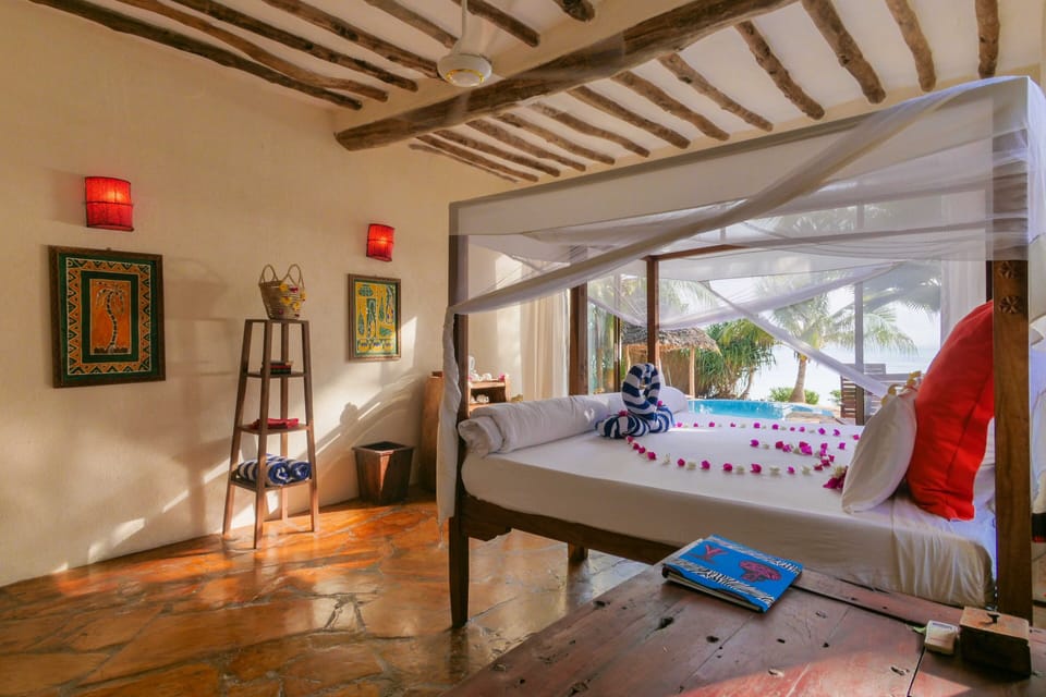 Bustani Suite | Premium bedding, in-room safe, individually furnished, desk