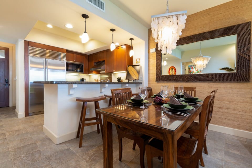 Dining area with ocean views and breakfast bar