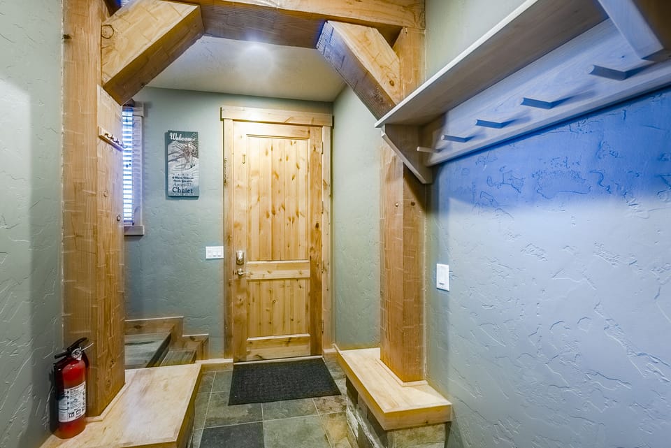 Entry/mud room - Entry way with access to the driveway as well as the garage.