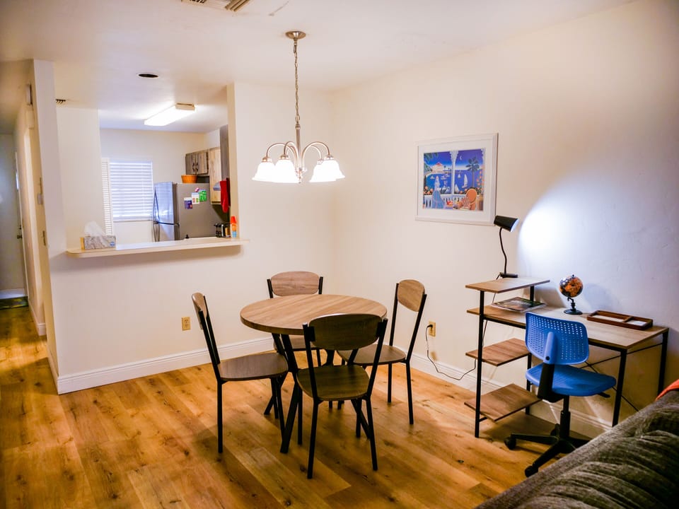 Spacious Dining Area with Desk.