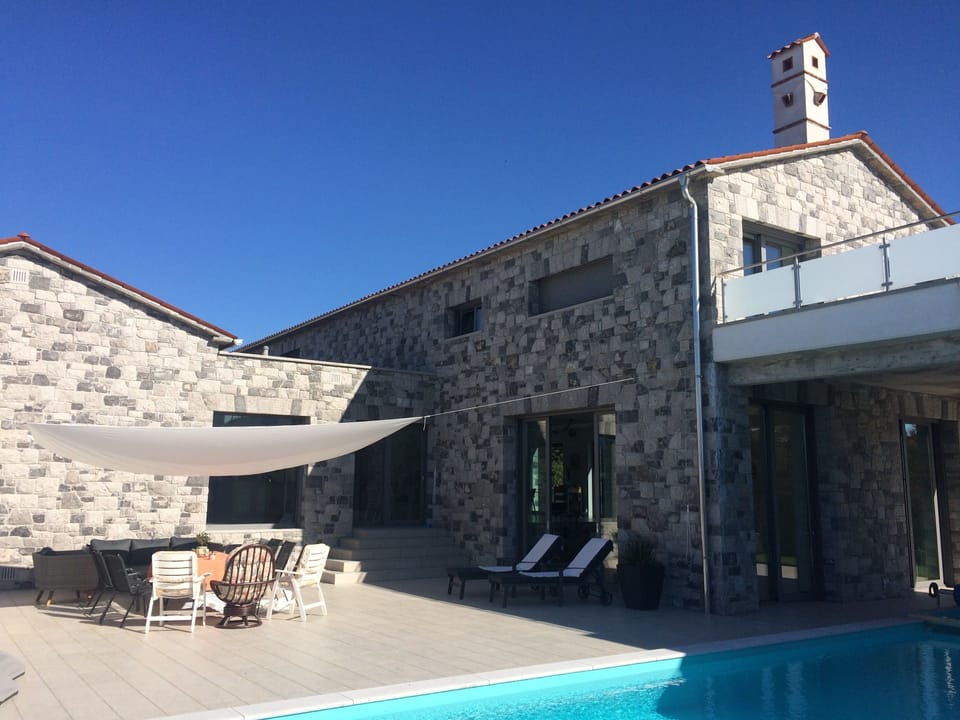 House | Pool | Outdoor pool