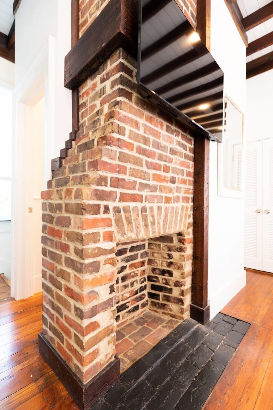 Historic Charleston Touches