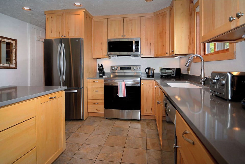 Spacious kitchen