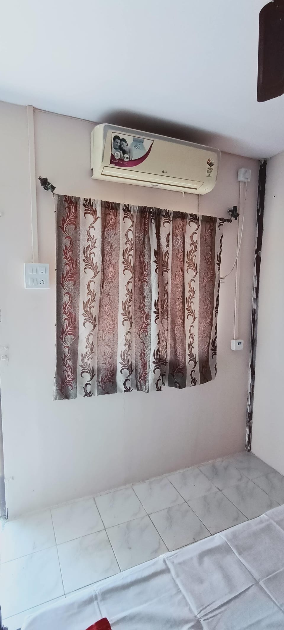Standard Room | Bed sheets