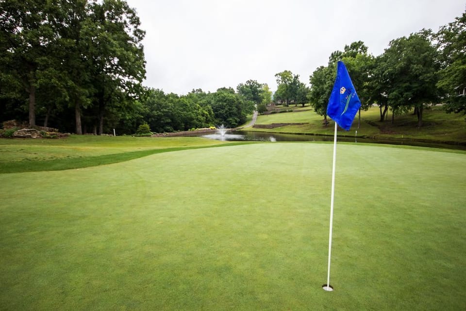 Great Golfing in Pointe Royale