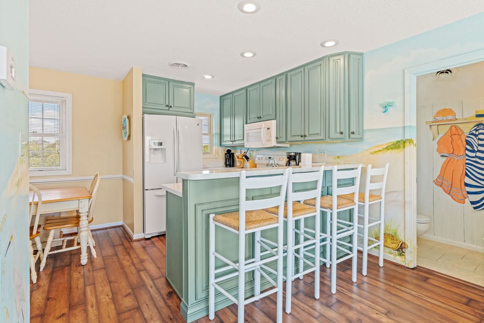 Kitchen with bar seating