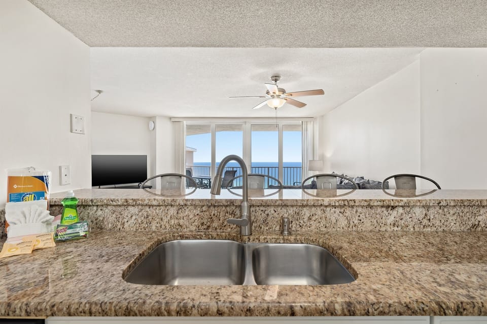 Kitchen 3