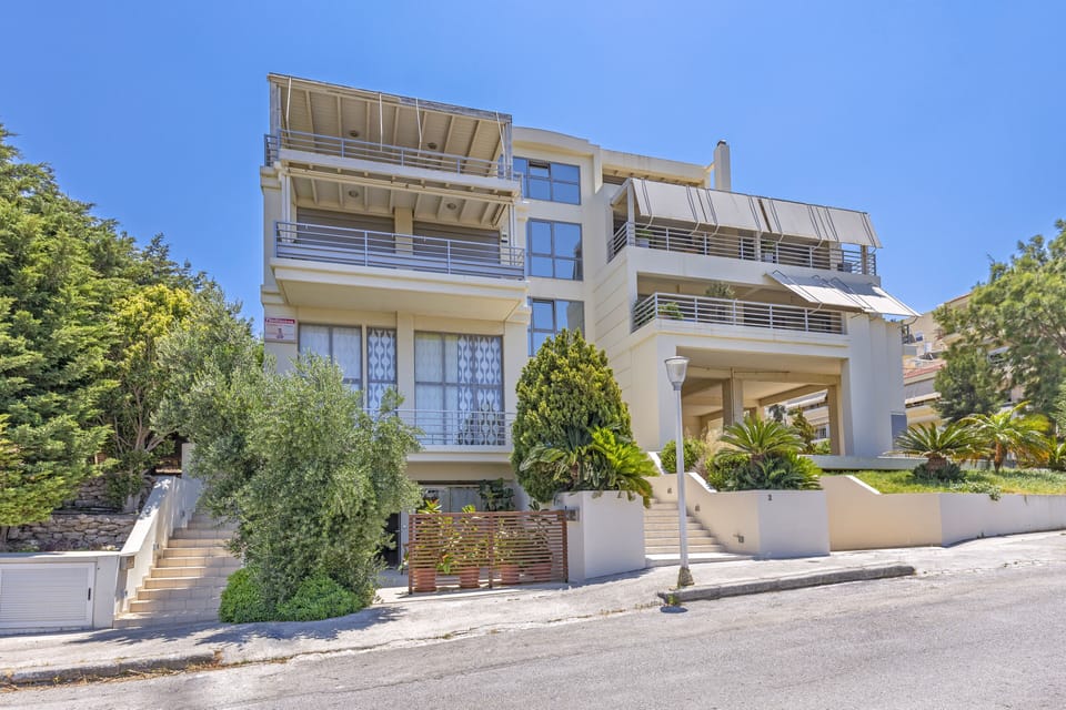 Property exterior , Street view , Patio , Garden