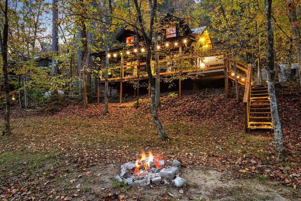 Twilight in the fall on the Little River