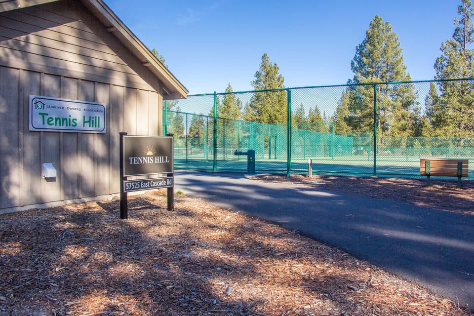 Tennis