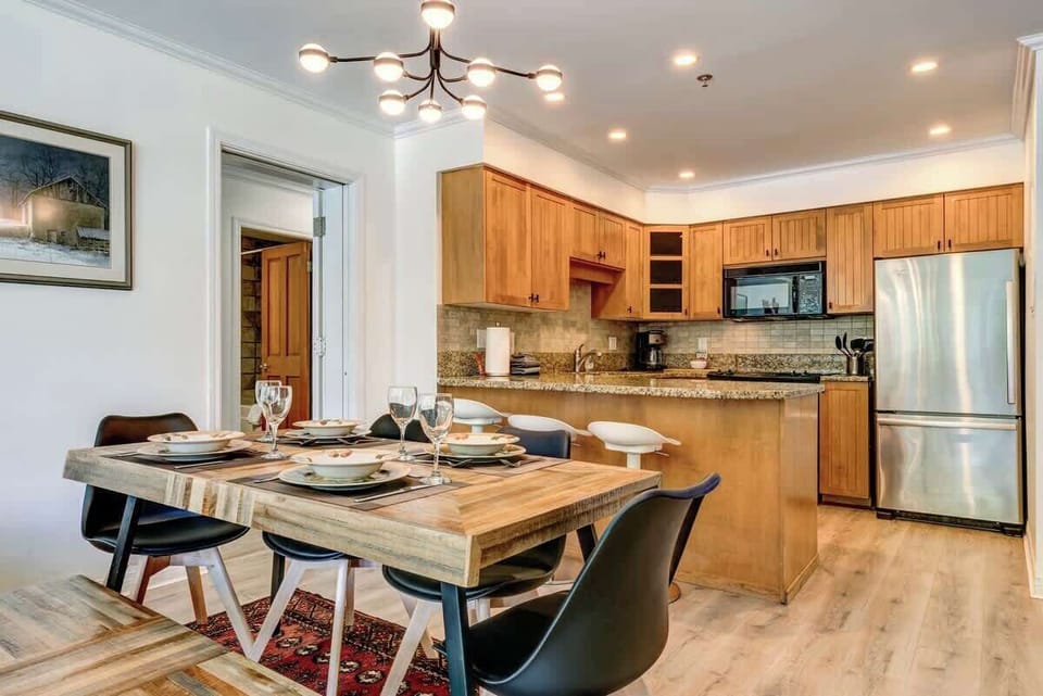 Full kitchen and dining area