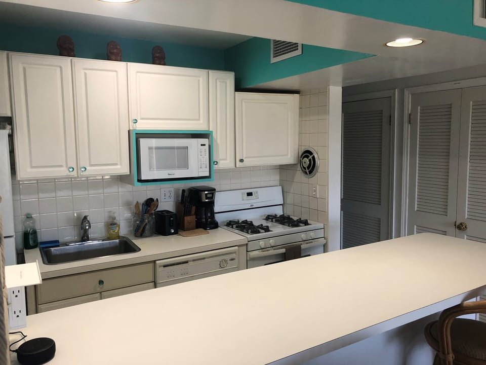 Stocked kitchen 