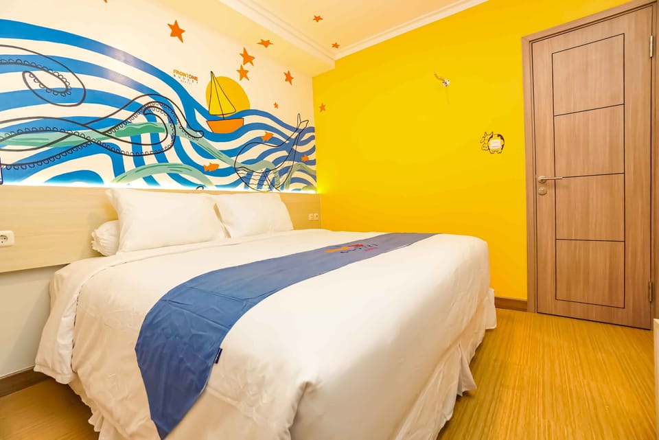 Premium bedding, desk, laptop workspace, soundproofing