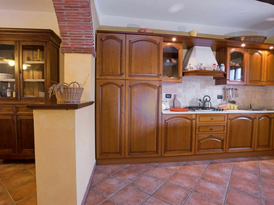 Cabinetry, Countertop, Property, Furniture, Kitchen, Wood, Interior Design, Flooring, Floor, Wood Stain
