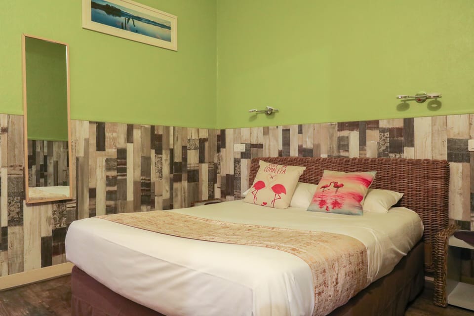 Triple Room | Premium bedding, desk, laptop workspace, blackout drapes