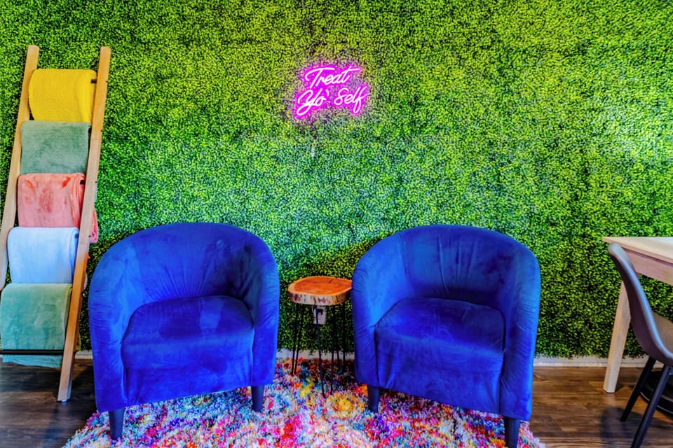 Additional living room seating.