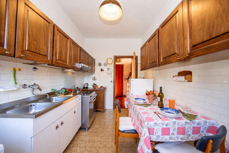 Kitchen and dining area