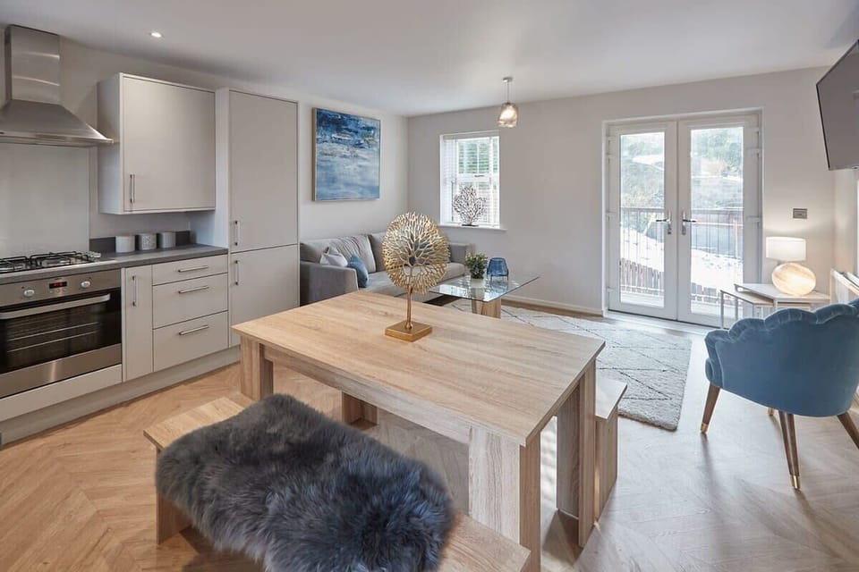 Shipwrights, Whitby - Host & Stay