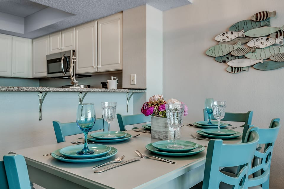 Dinning Table