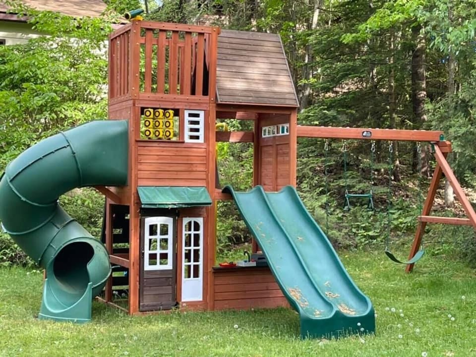 Play House With Slides