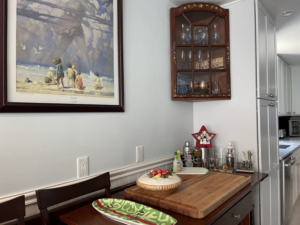 Set up a mini bar to fit the needs of your Happy Hour.