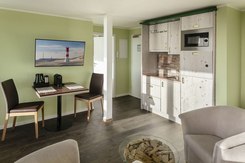 Apartment, 1 Bedroom, Terrace, Sea View | Private kitchen | Fridge, stovetop, coffee/tea maker, cookware/dishes/utensils