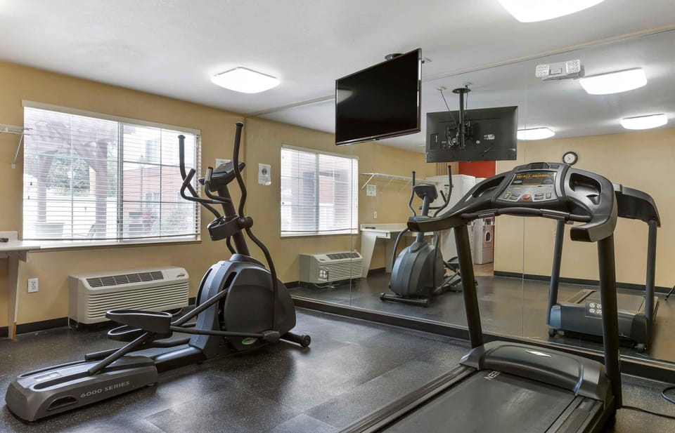 Extended Stay America Suites Phoenix Scottsdale Hotel in Scottsdale