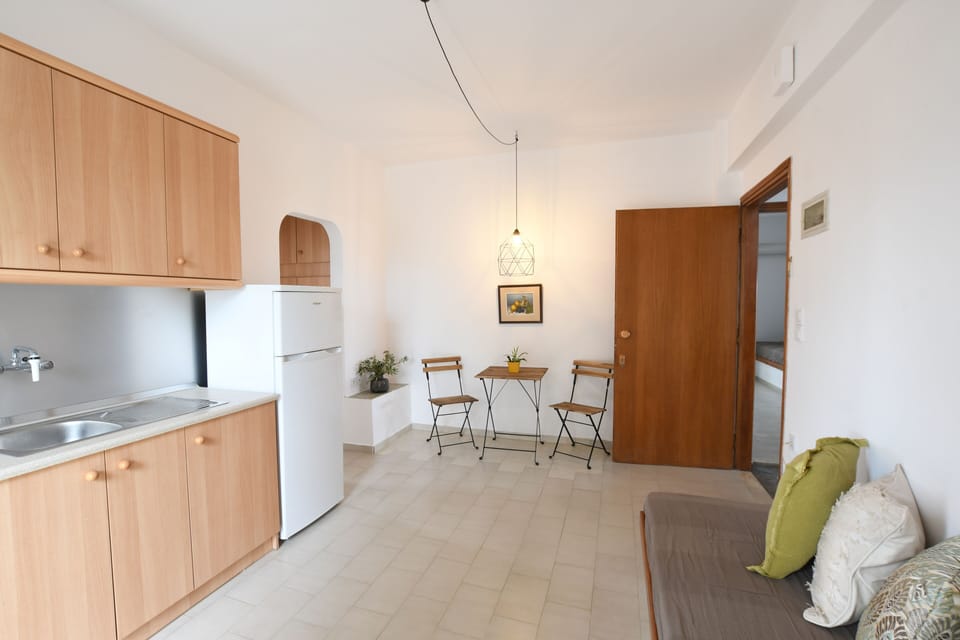 Luxury Villa | Private kitchen | Espresso maker, electric kettle, highchair