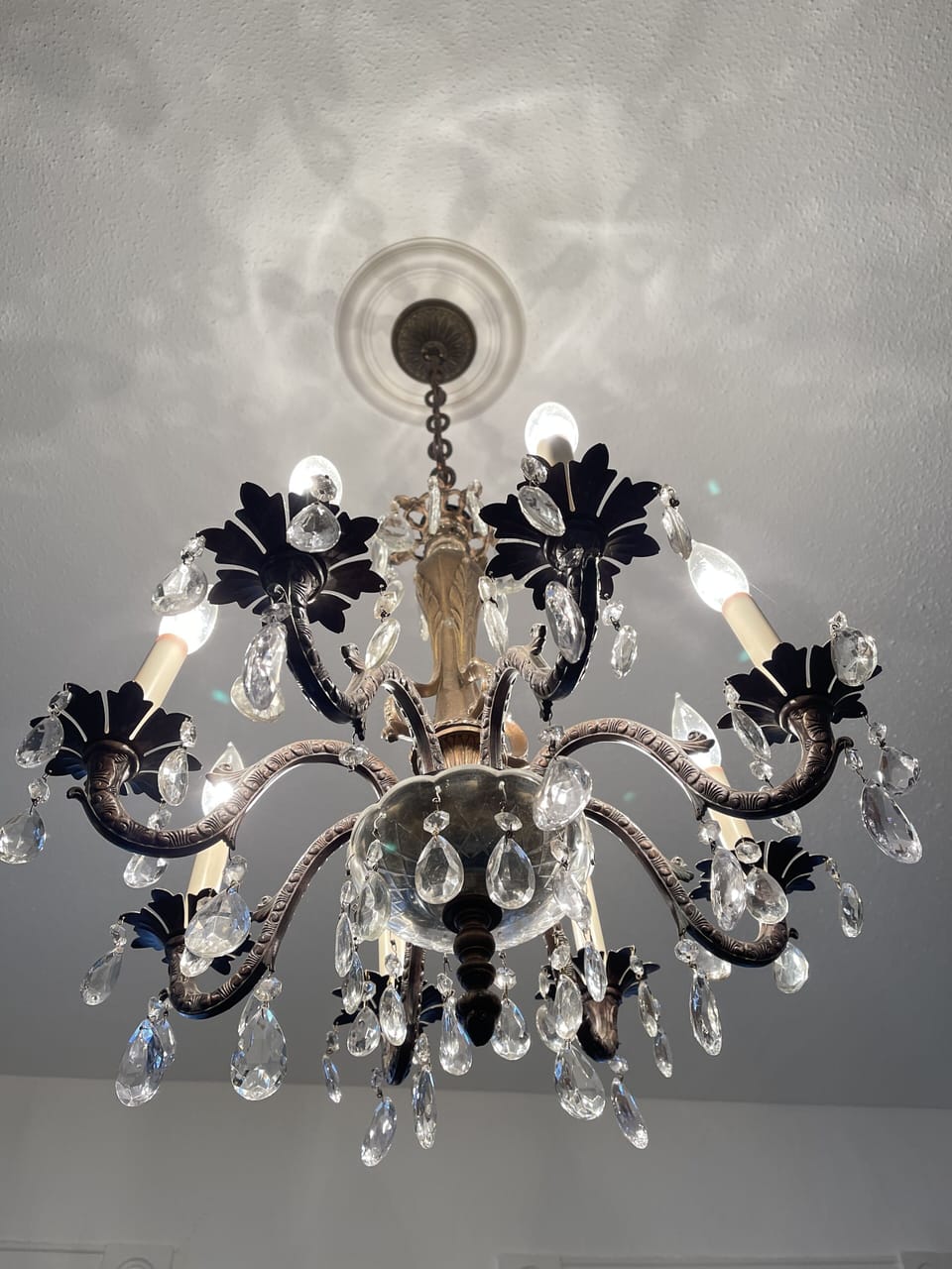 chandelier detail 