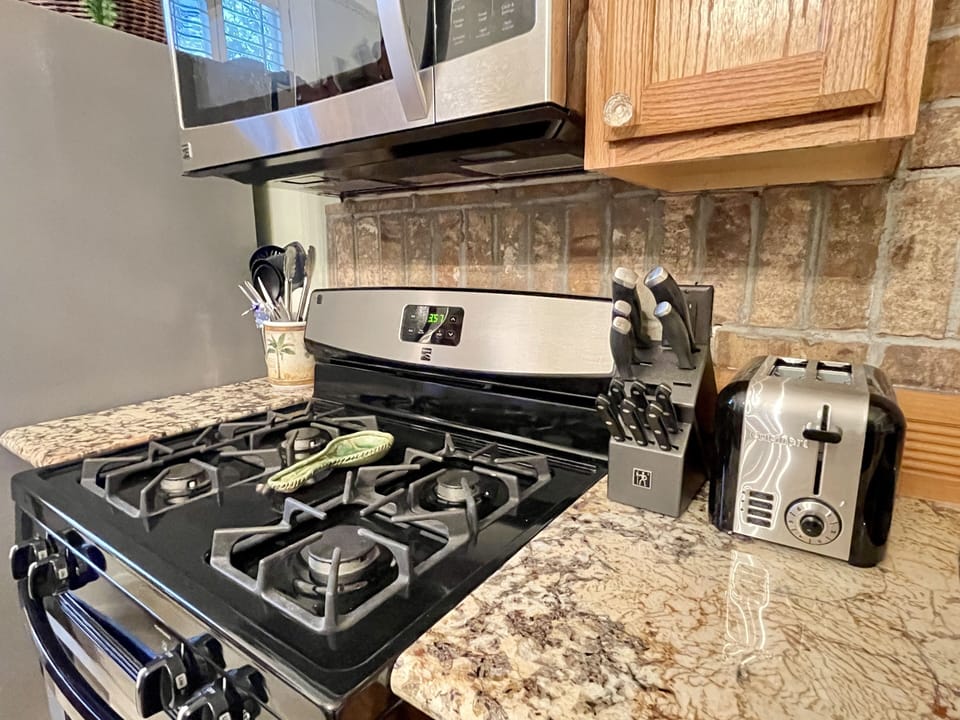 Gas range