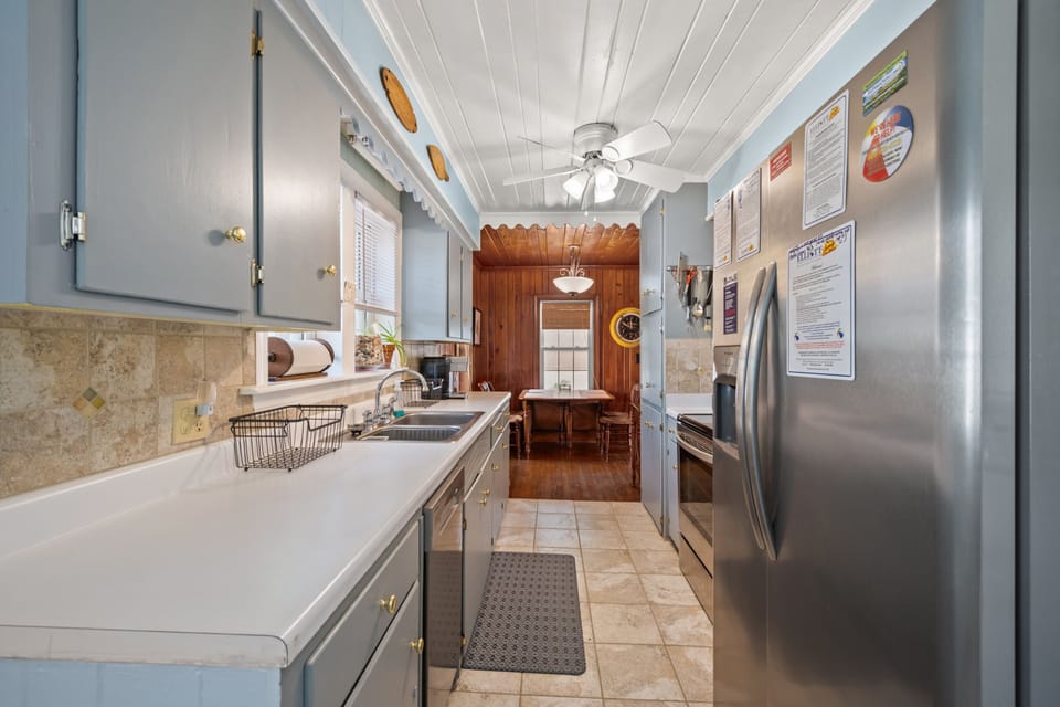 Make dinner or go out, it's your vacation.