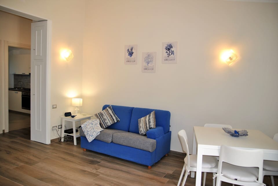 House, 2 Bedrooms, Terrace, City View | Lounge