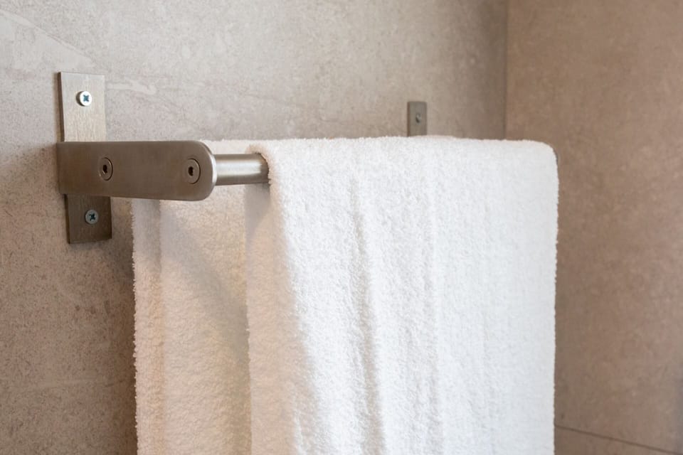 Bathroom 02 - basement