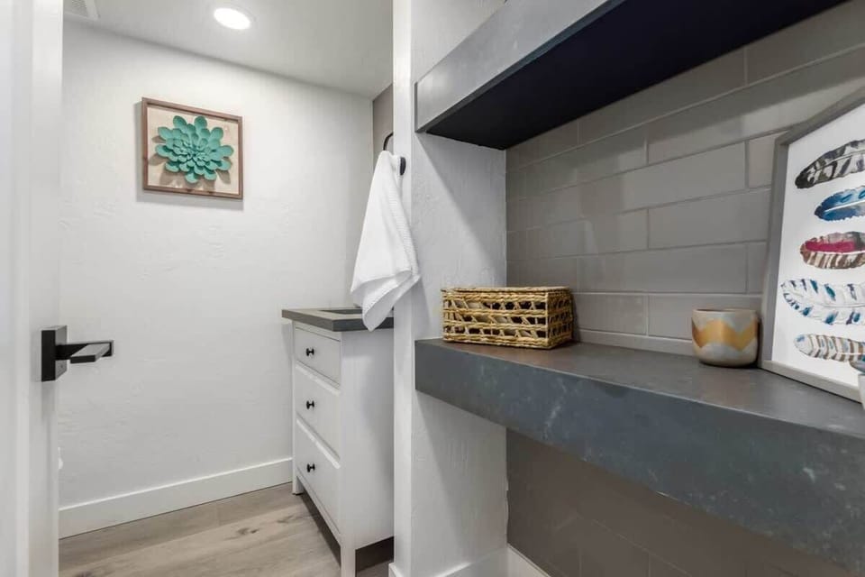 Lower Half Bath