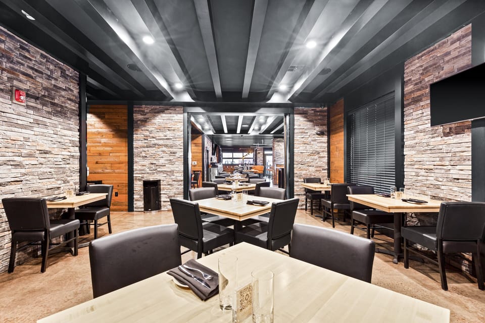 Dinner served, American cuisine