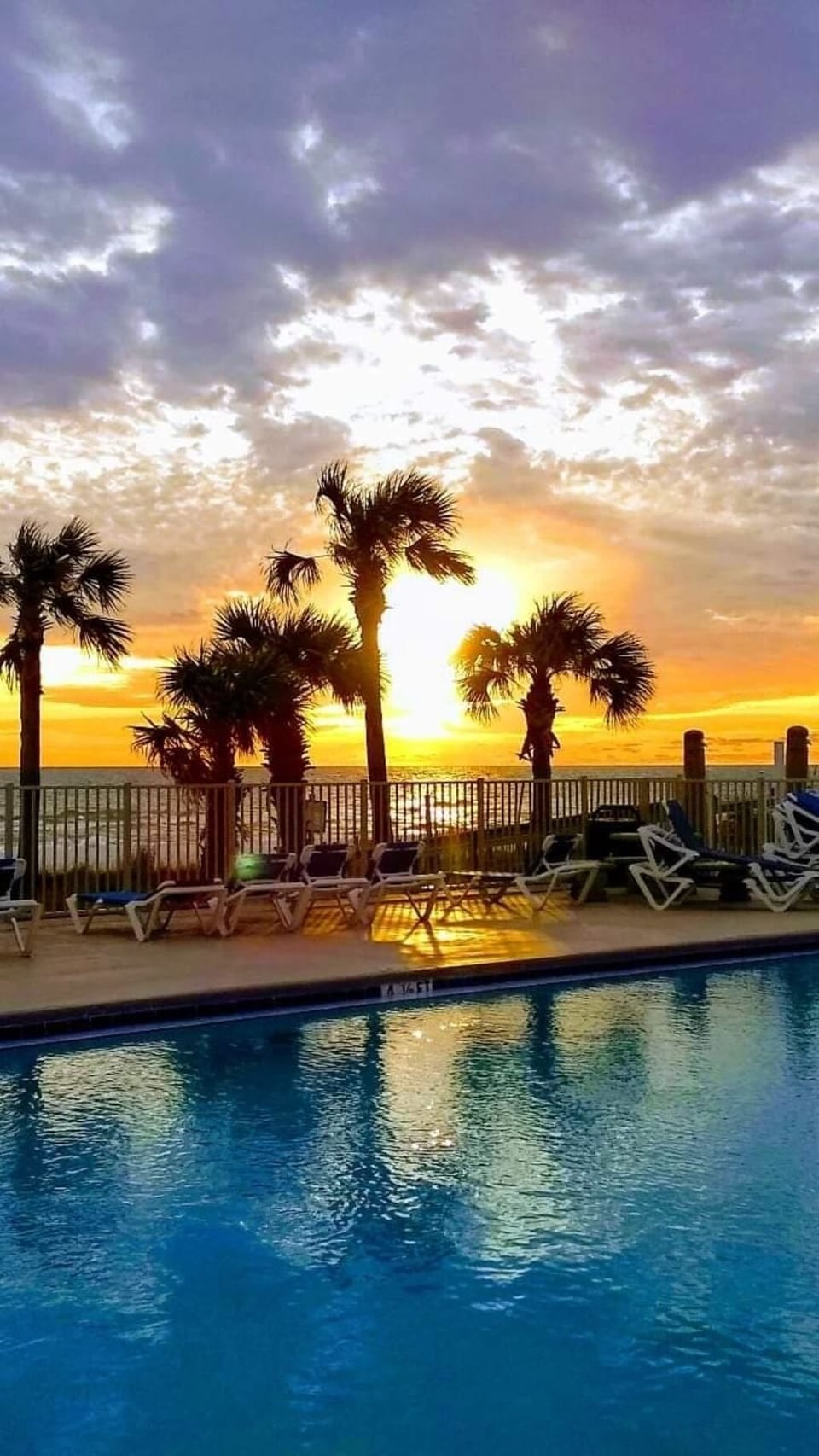 Beach Pool @ Sunset Set. Vacations by Fayla