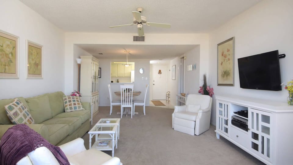 Living Room (Angle)