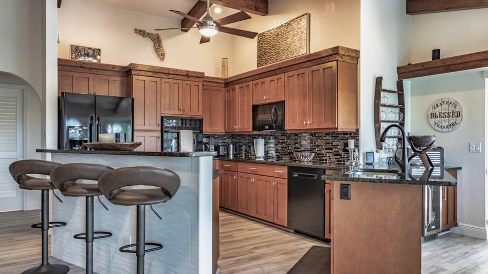 Mini Bar
