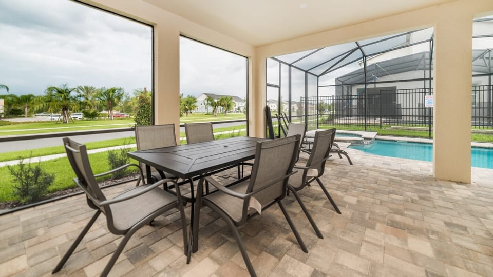 Patio Dining