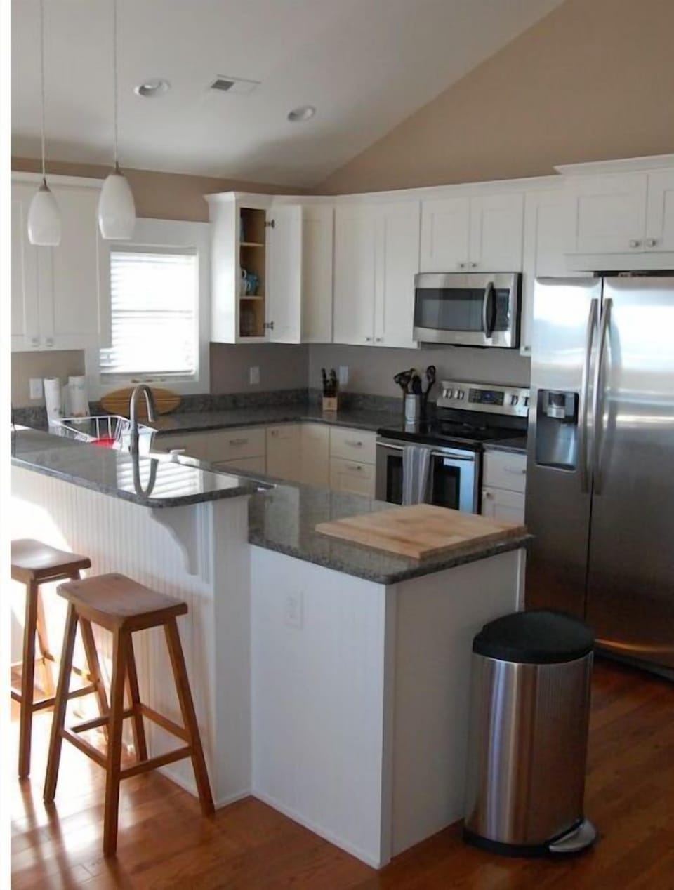 Well equipped kitchen