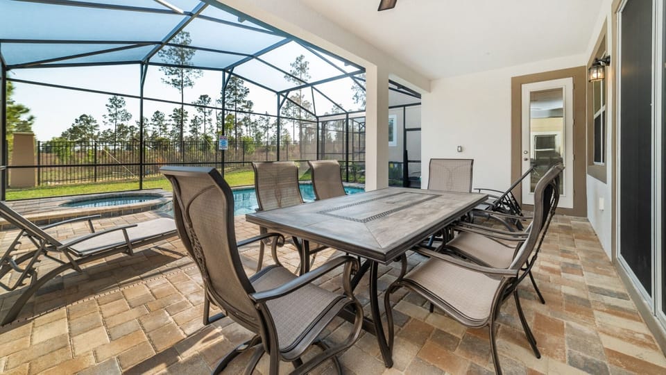 Patio Dining