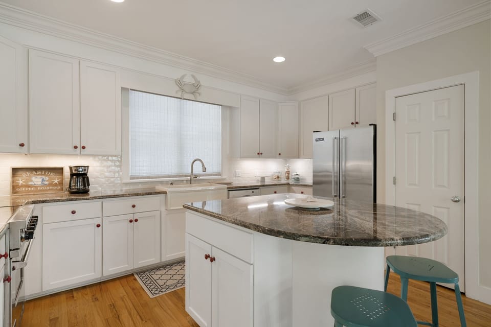 RECENTLY UPDATED, MODERN, COASTAL KITCHEN