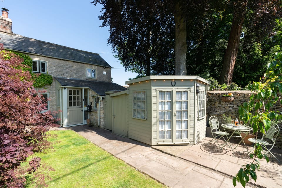 Wood Cottage Garden - StayCotswold