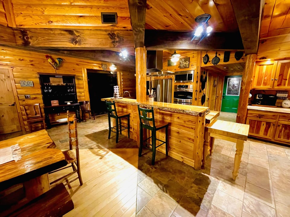 Mystic Lodge Dining Room, Chef Kitchen and Wine Bar