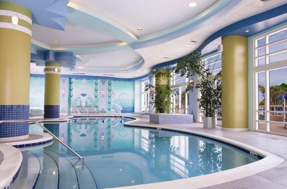 Indoor Pool (1 of 2)