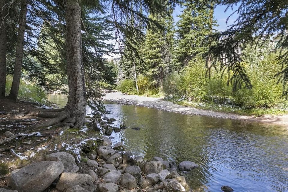 Gore Creek across the cobblestone street