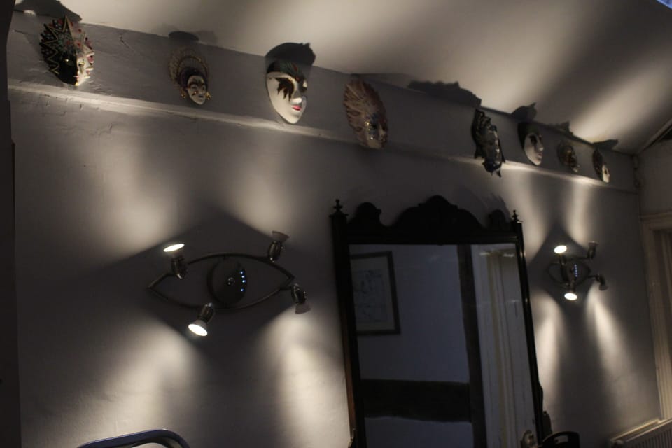 House | 4 bedrooms, iron/ironing board, WiFi (free), bed sheets